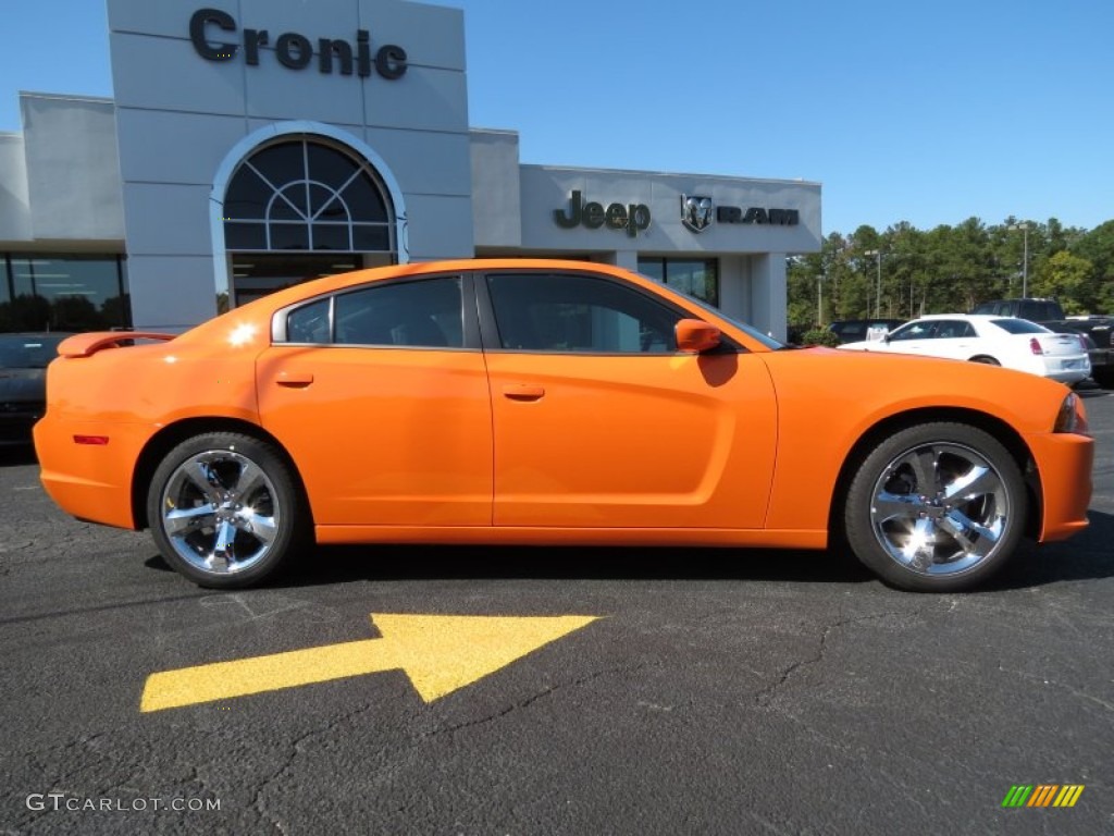 2014 Charger SXT - Header Orange / Black photo #8
