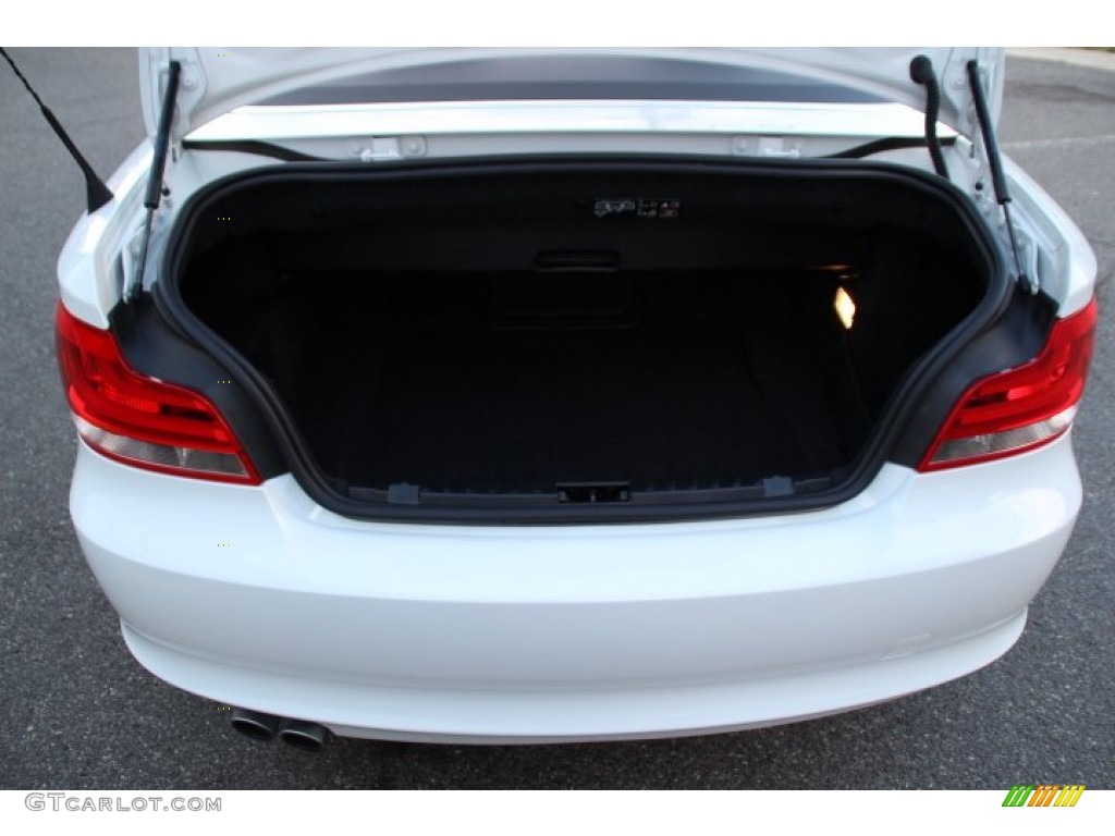 2013 BMW 1 Series 128i Convertible Trunk Photos