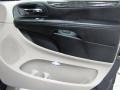 Dark Charcoal Pearl - Grand Caravan SXT Photo No. 15