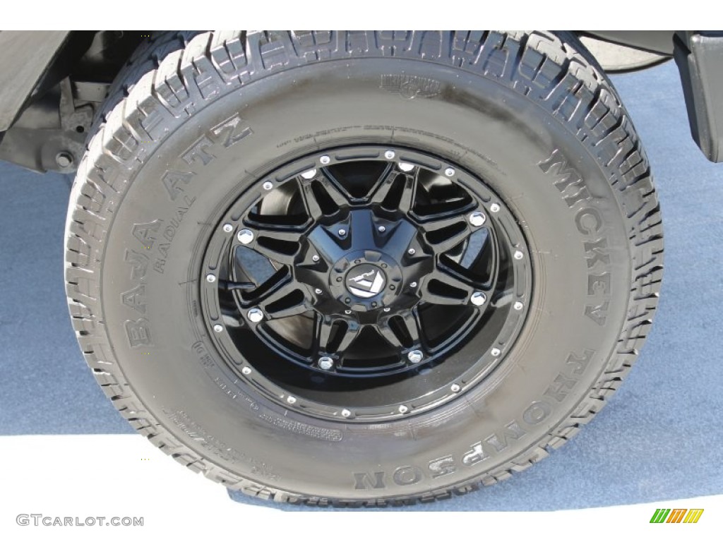 2011 Jeep Wrangler Unlimited Sahara 70th Anniversary 4x4 Custom Wheels Photo #87193206