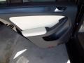 Black - Jetta SE Sedan Photo No. 10