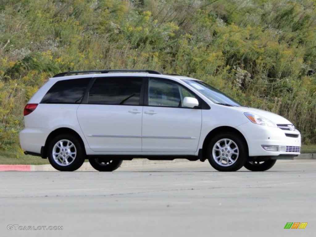 2005 Sienna XLE Limited AWD - Natural White / Stone photo #10