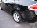 Ebony Black - Focus SES Sedan Photo No. 4