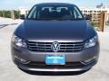 Platinum Gray Metallic - Passat 1.8T SEL Premium Photo No. 2