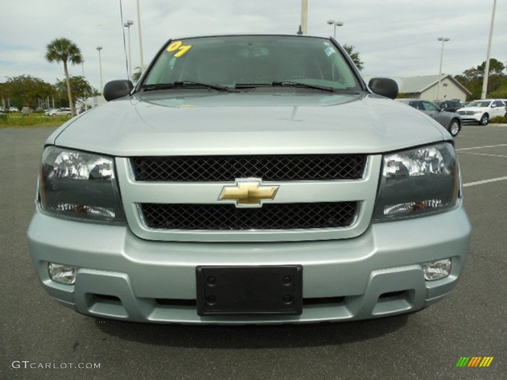 2007 TrailBlazer LS - Moondust Metallic / Light Gray photo #15
