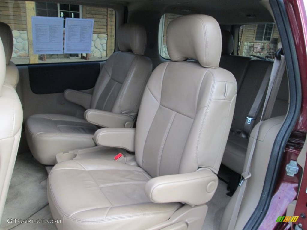 2005 Uplander LT - Sport Red Metallic / Medium Gray photo #15