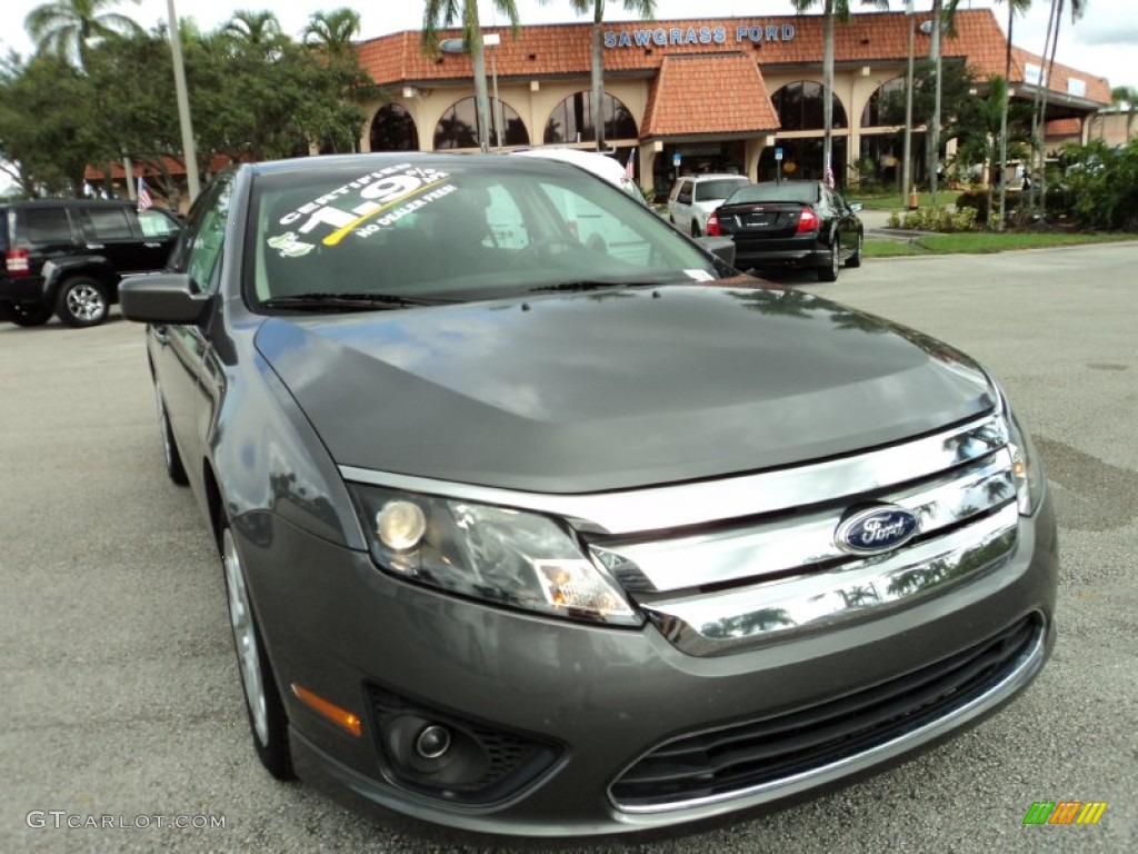 2010 Fusion SE V6 - Sterling Grey Metallic / Charcoal Black photo #2