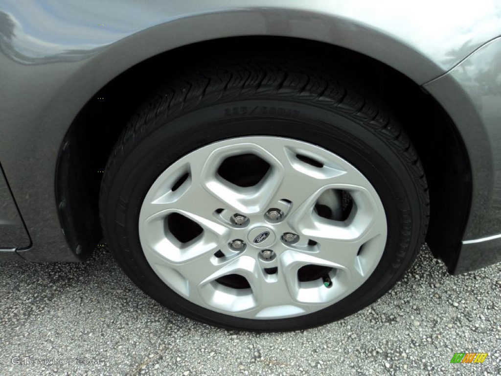 2010 Fusion SE V6 - Sterling Grey Metallic / Charcoal Black photo #3