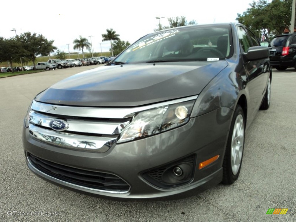 2010 Fusion SE V6 - Sterling Grey Metallic / Charcoal Black photo #14