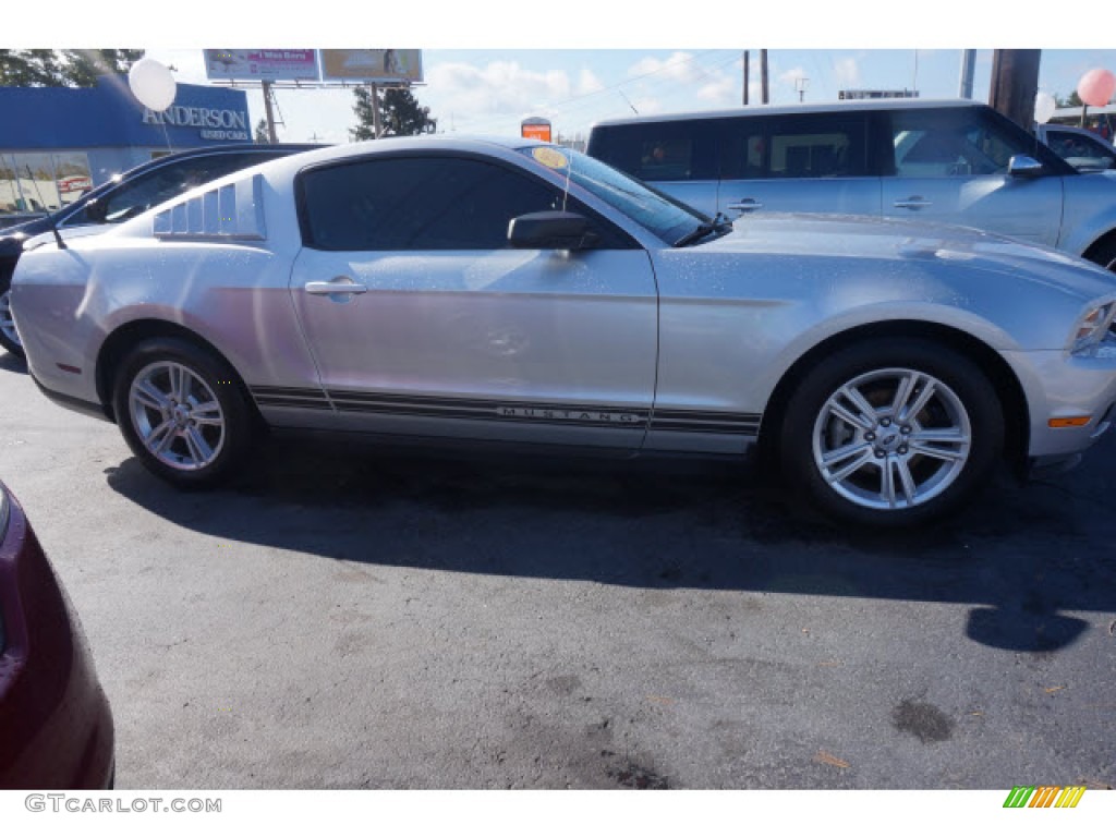 2010 Mustang V6 Coupe - Brilliant Silver Metallic / Charcoal Black photo #4