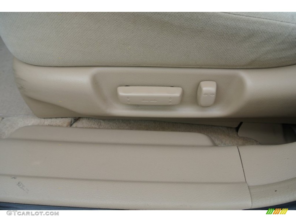 2006 Accord LX V6 Sedan - Desert Mist Metallic / Ivory photo #9