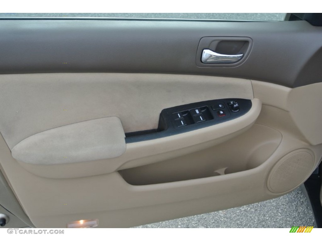 2006 Accord LX V6 Sedan - Desert Mist Metallic / Ivory photo #10