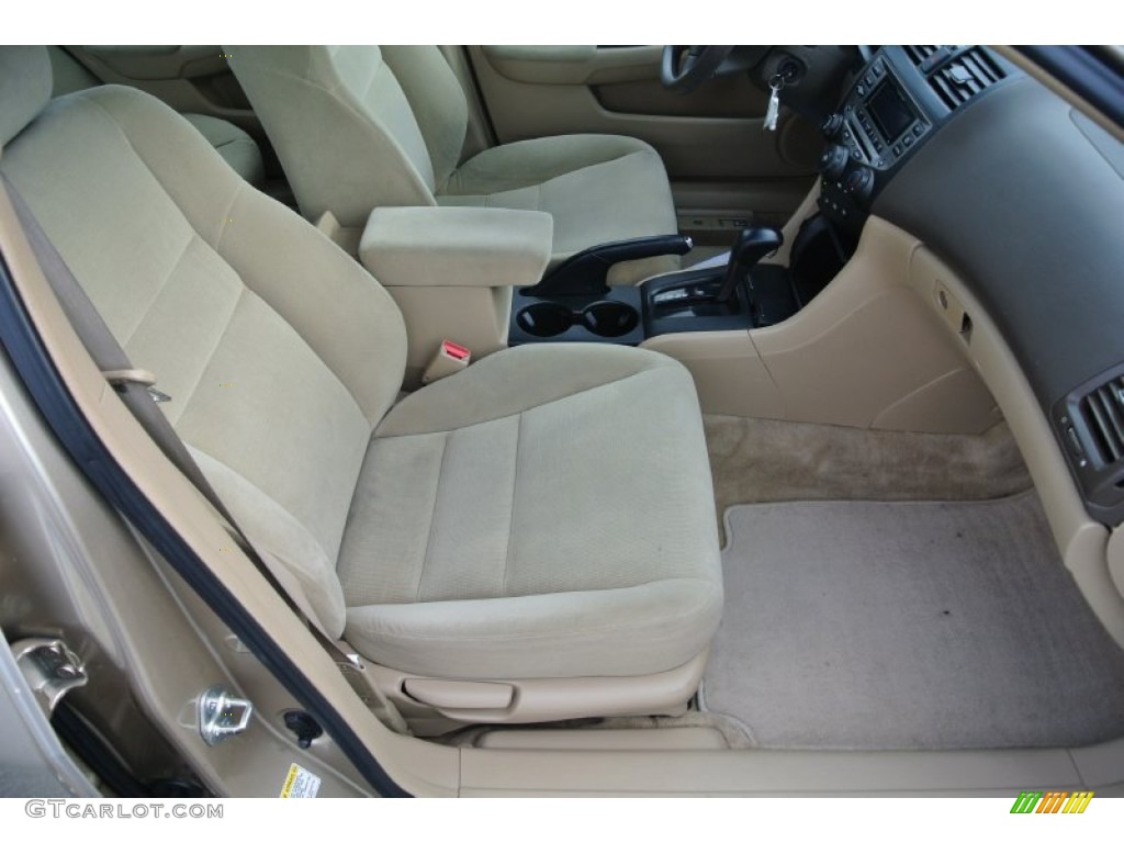 2006 Accord LX V6 Sedan - Desert Mist Metallic / Ivory photo #19