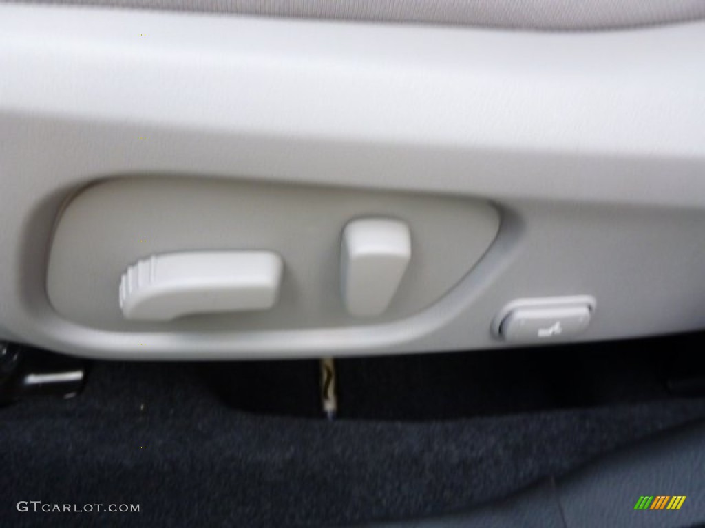 2014 Forester 2.5i Premium - Dark Gray Metallic / Platinum photo #15