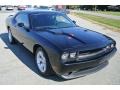 Pitch Black - Challenger SXT Photo No. 2