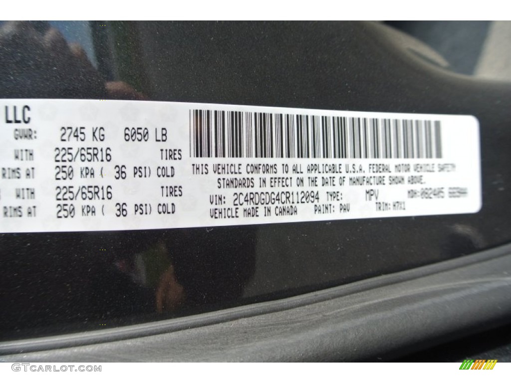 2012 Grand Caravan Crew - Dark Charcoal Pearl / Black/Light Graystone photo #8