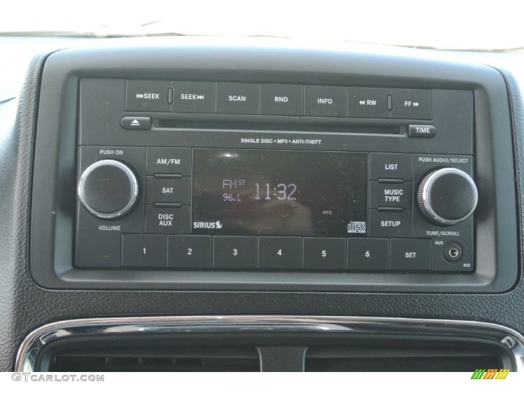 2012 Grand Caravan Crew - Dark Charcoal Pearl / Black/Light Graystone photo #16