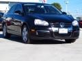 Black Uni - Jetta SE Sedan Photo No. 1