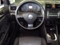 Black Uni - Jetta SE Sedan Photo No. 17