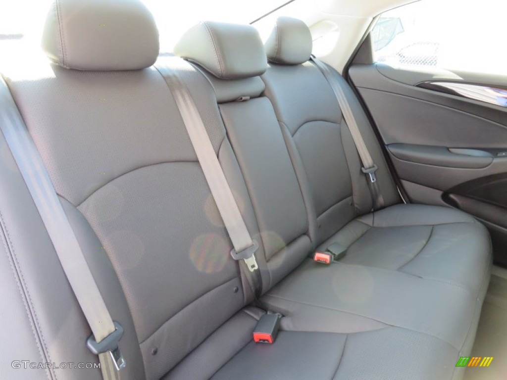 2014 Sonata Limited - Pearl White / Black photo #21