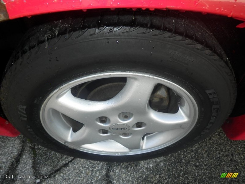 1997 Pontiac Grand Prix GT Coupe Wheel Photos