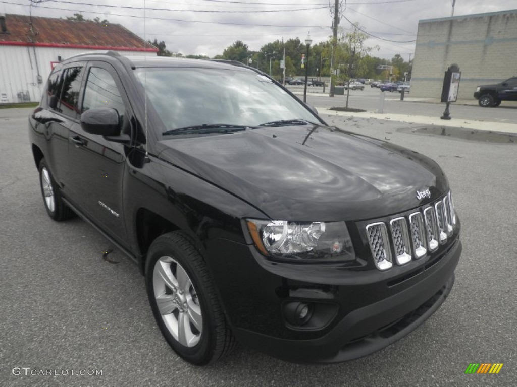 2014 Compass Latitude 4x4 - Black / Dark Slate Gray photo #1