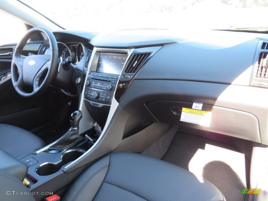 2014 Sonata Limited 2.0T - Pearl White / Black photo #18