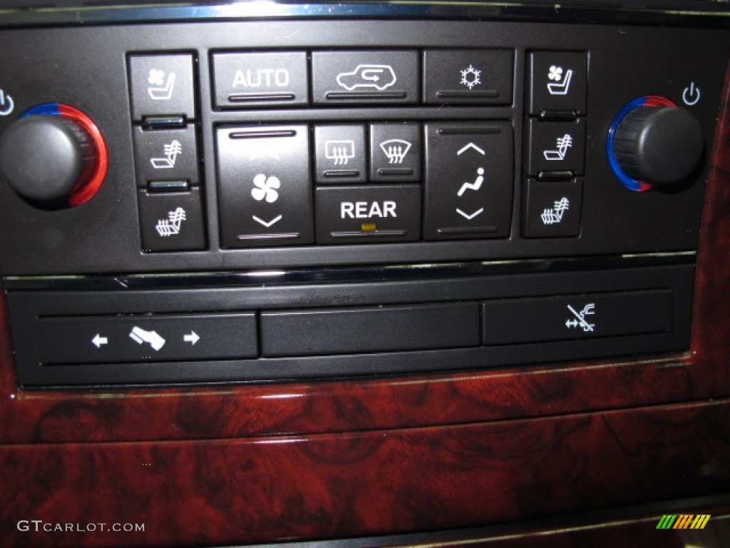2013 Cadillac Escalade ESV Premium AWD Controls Photo #87209892