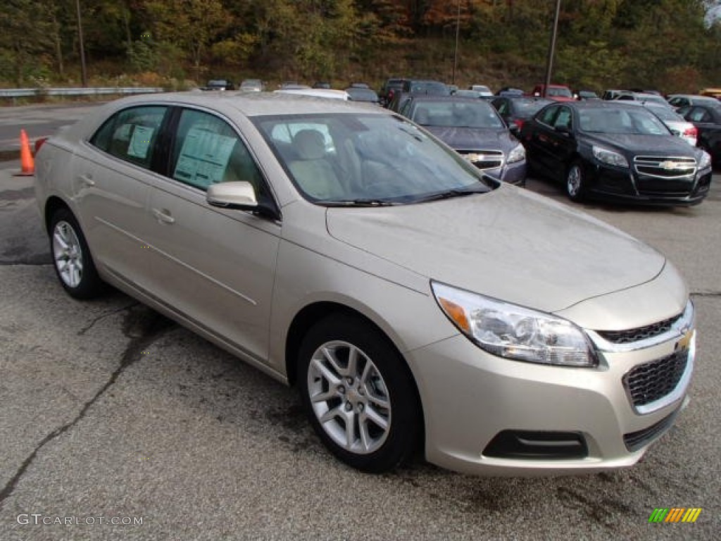 2014 Malibu LT - Champagne Silver Metallic / Cocoa/Light Neutral photo #3