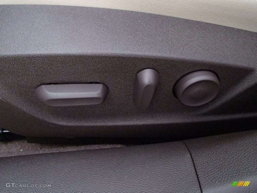 2014 Malibu LT - Champagne Silver Metallic / Cocoa/Light Neutral photo #13