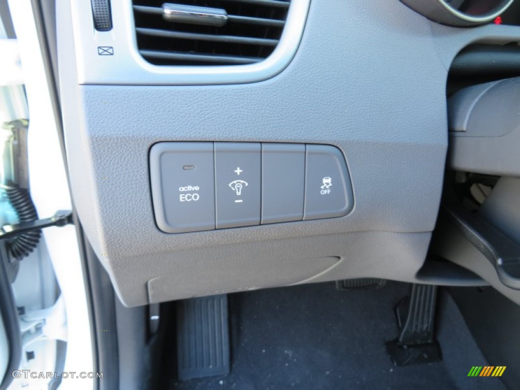 2013 Elantra Limited - Shimmering White / Gray photo #32
