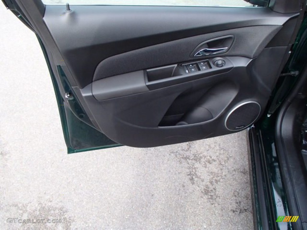 2014 Cruze LT - Rainforest Green Metallic / Jet Black photo #11