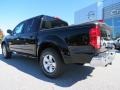 Super Black - Frontier SV V6 Crew Cab Photo No. 3