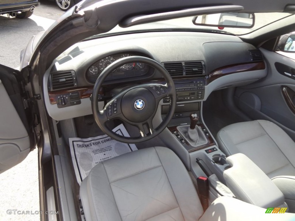 2003 3 Series 325i Convertible - Jet Black / Grey photo #15