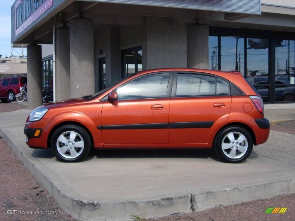 2008 Rio Rio5 SX Hatchback - Sunset Orange / Gray photo #8