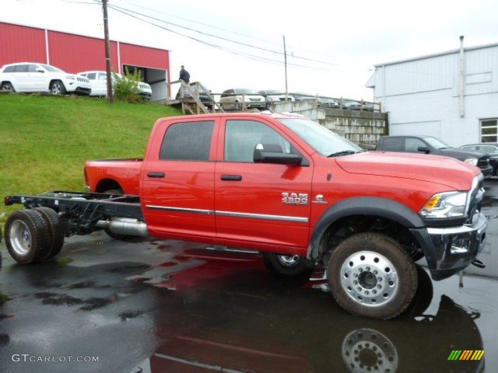 Flame Red 2014 Ram 4500 Tradesman Crew Cab 4x4 Chassis Exterior Photo #87220011