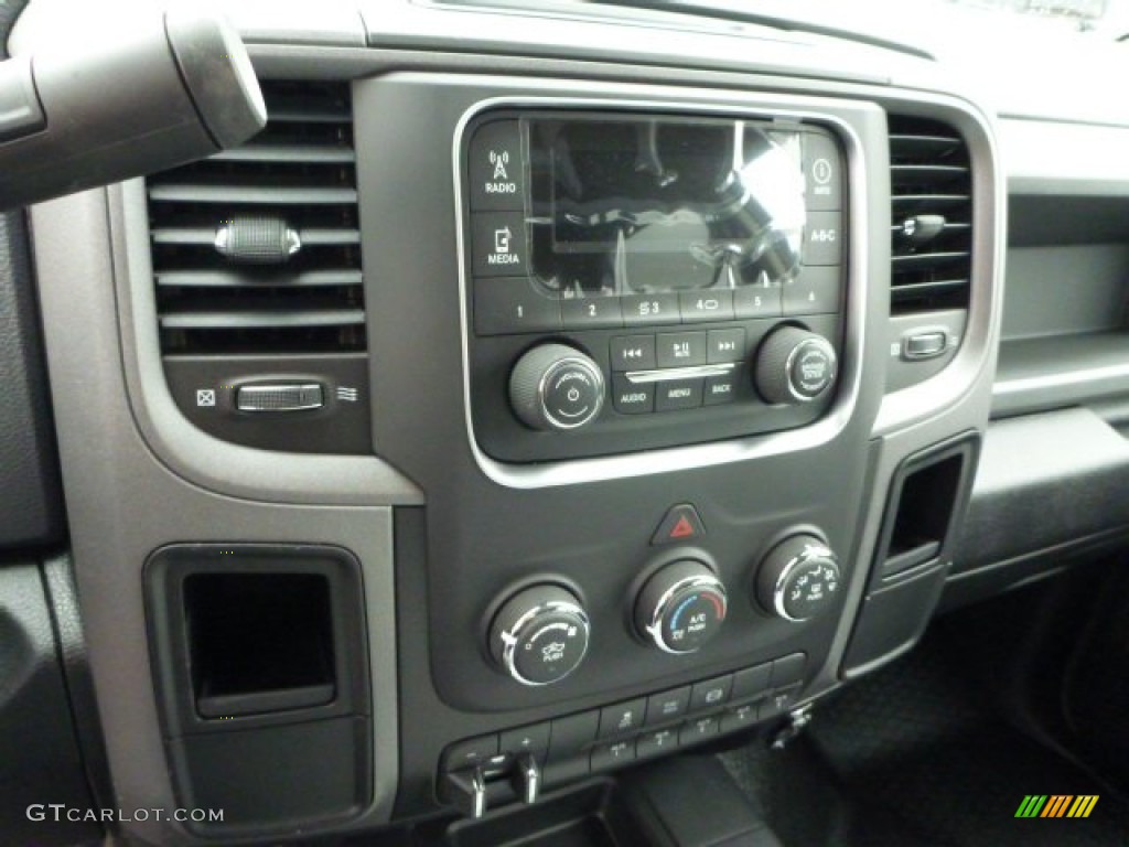 2014 Ram 4500 Tradesman Crew Cab 4x4 Chassis Controls Photo #87220263