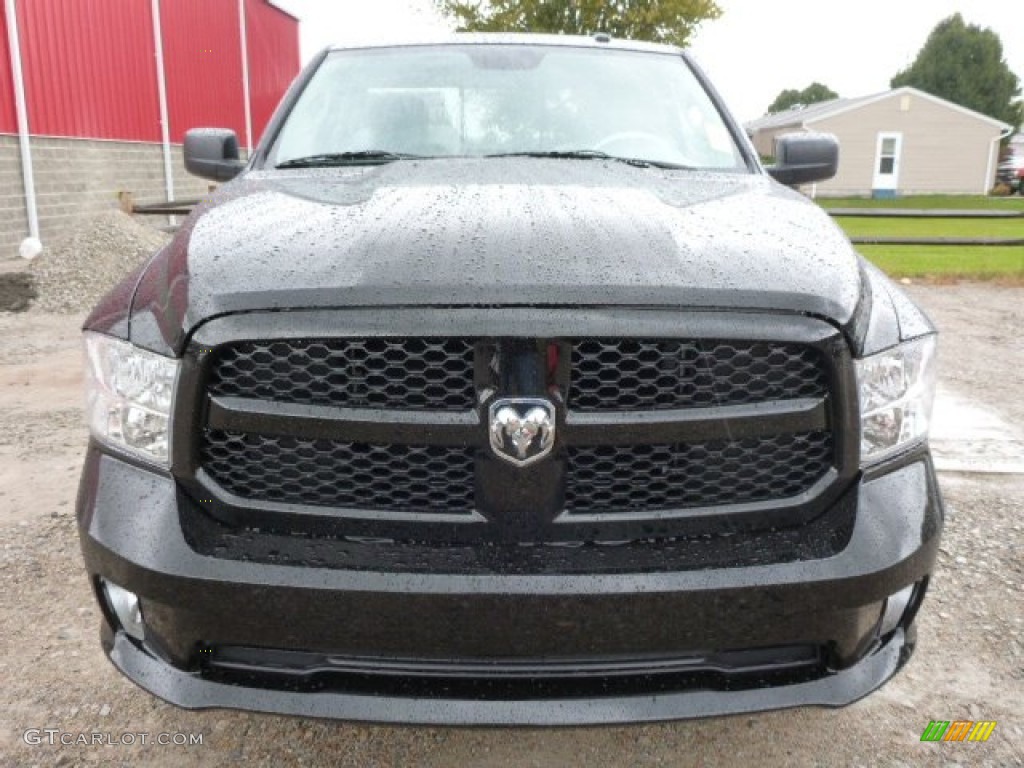 2014 1500 Express Regular Cab 4x4 - Black / Black/Diesel Gray photo #11