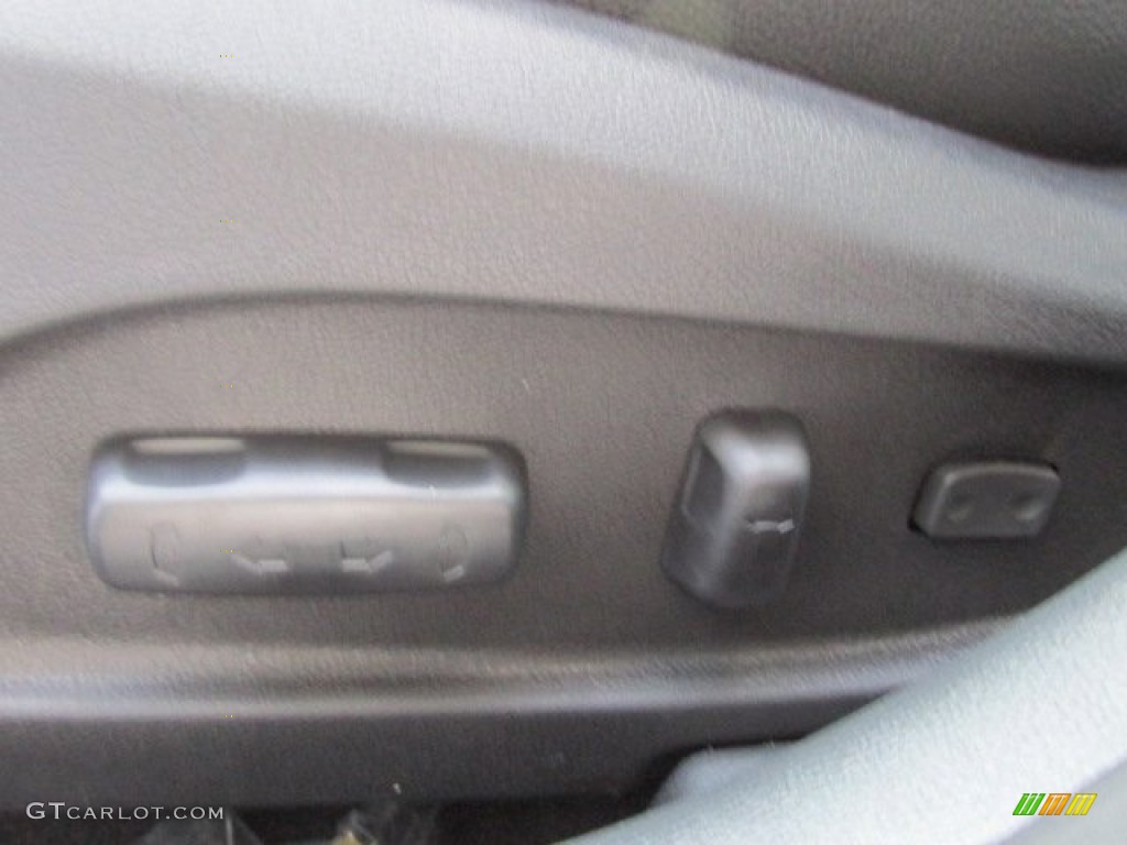 2014 Sonata Limited - Pearl White / Black photo #12