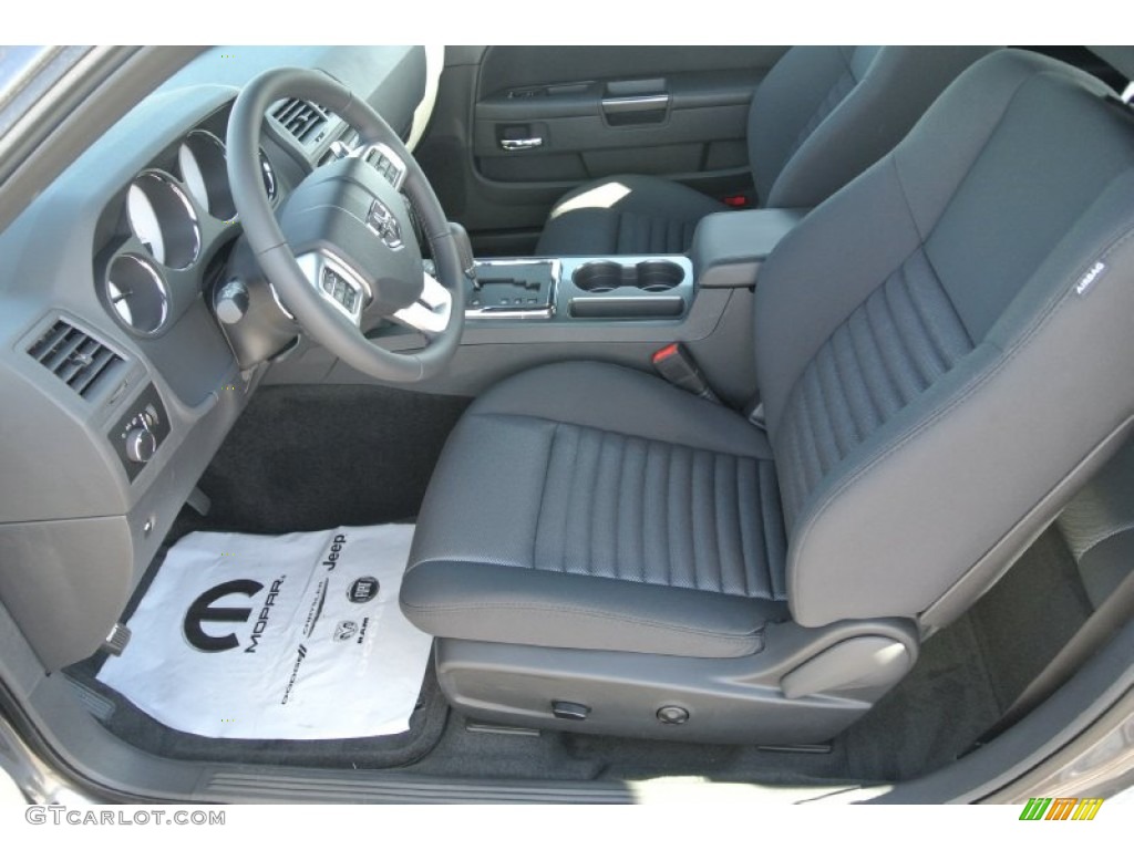 2014 Dodge Challenger SXT Front Seat Photo #87222120