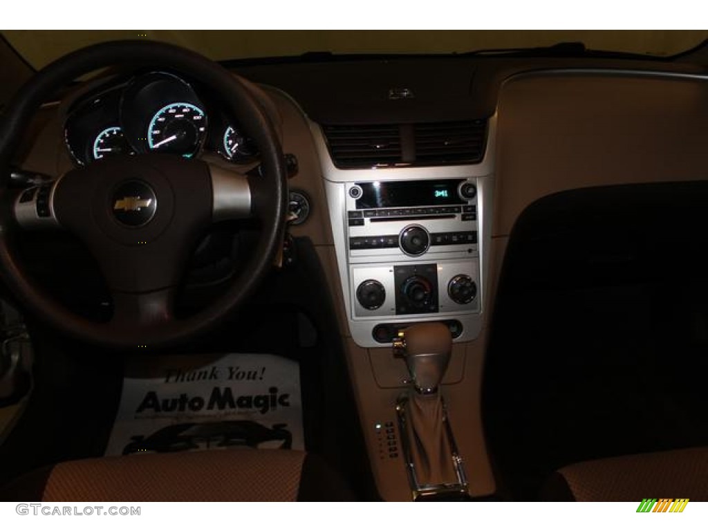 2010 Malibu LS Sedan - Gold Mist Metallic / Cocoa/Cashmere photo #18