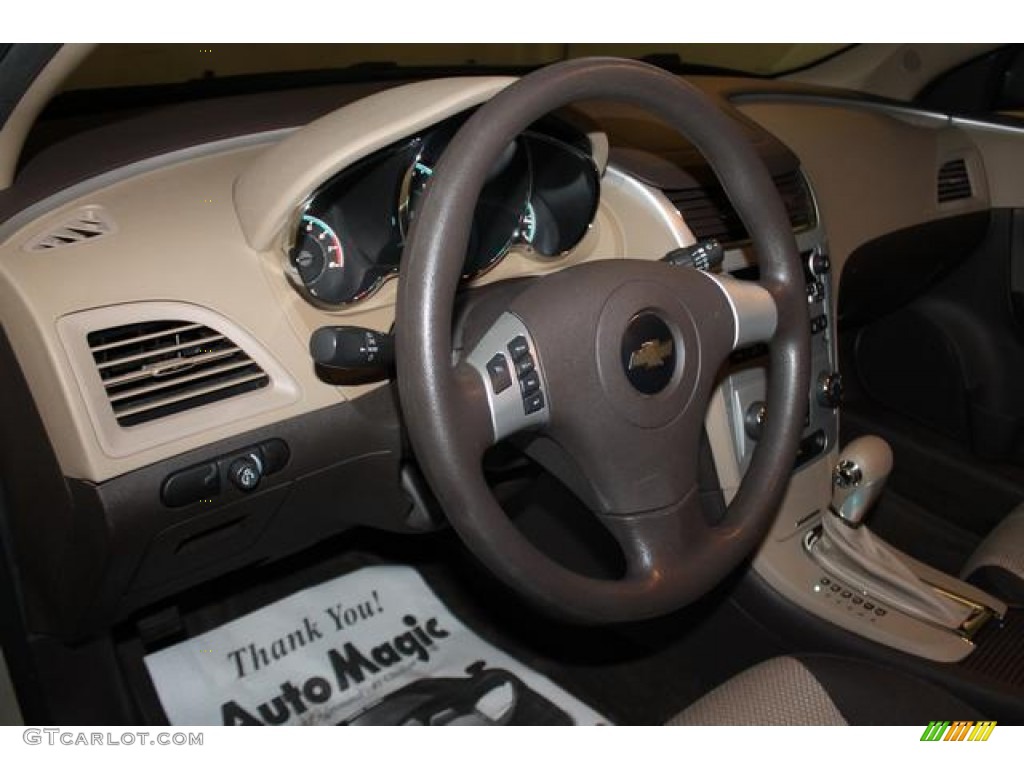 2010 Malibu LS Sedan - Gold Mist Metallic / Cocoa/Cashmere photo #19