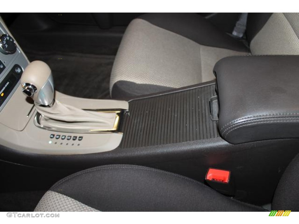 2010 Malibu LS Sedan - Gold Mist Metallic / Cocoa/Cashmere photo #41