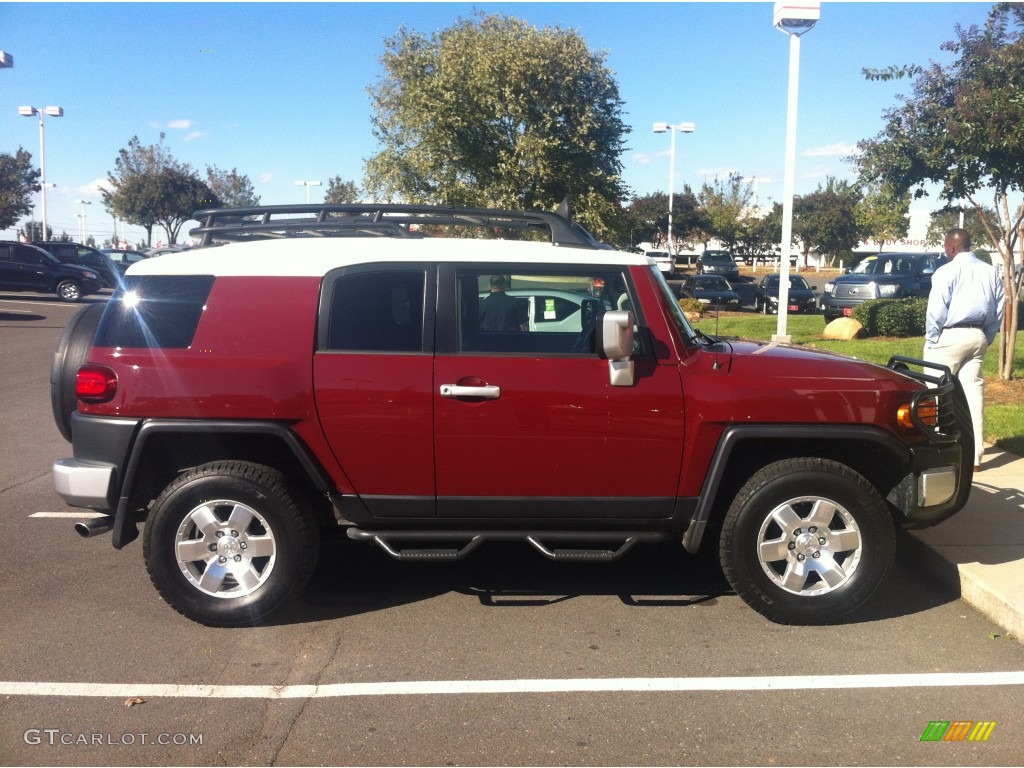 2010 FJ Cruiser 4WD - Brick Red / Dark Charcoal photo #8