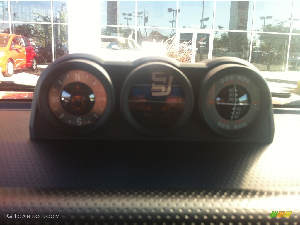 2010 FJ Cruiser 4WD - Brick Red / Dark Charcoal photo #17