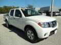 2013 Glacier White Nissan Frontier SV V6 Crew Cab  photo #10