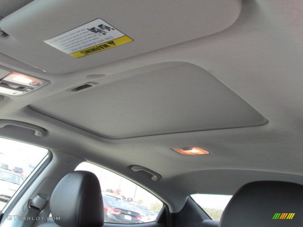 2012 Elantra Limited - Shimmering Silver / Black photo #10