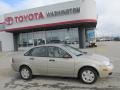 Pueblo Gold Metallic - Focus ZX4 SE Sedan Photo No. 2