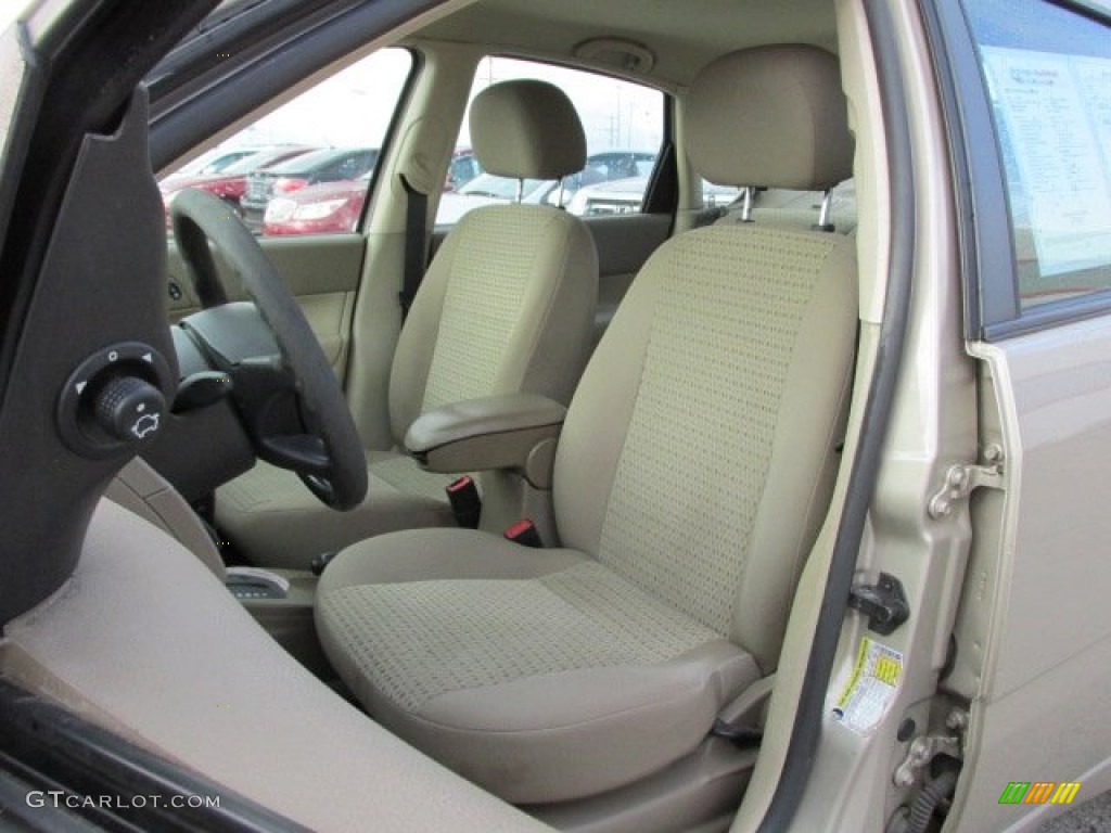 2007 Focus ZX4 SE Sedan - Pueblo Gold Metallic / Dark Pebble/Light Pebble photo #11