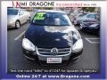 Black Uni - Jetta SE Sedan Photo No. 5